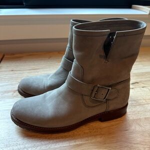 Frye Veronica Gray Bootie